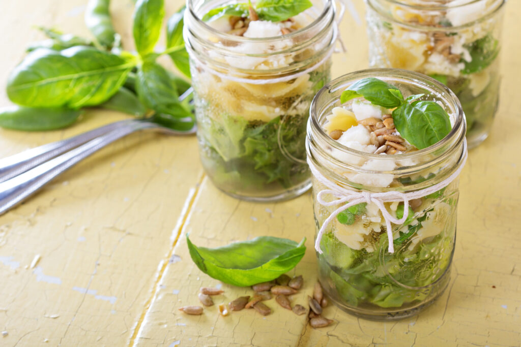 Pasta salad jars for picky eaters lunch box